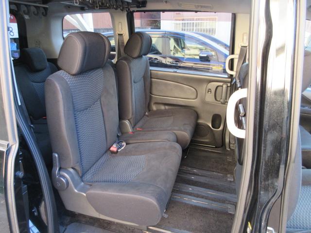 セレナ ２０Ｓ　ハイウェイスター仕様　室内クリーニング済み　左側パワースライド　プッシュスタート　ＳＤナビ　フルセグＴＶ　Ｂｌｕｅｔｏｏｔｈ接続　バックカメラ　ＤＶＤ再生可　前後ドラレコ　ＥＴＣ　社外１６ＡＷ　フォグ（32枚目）