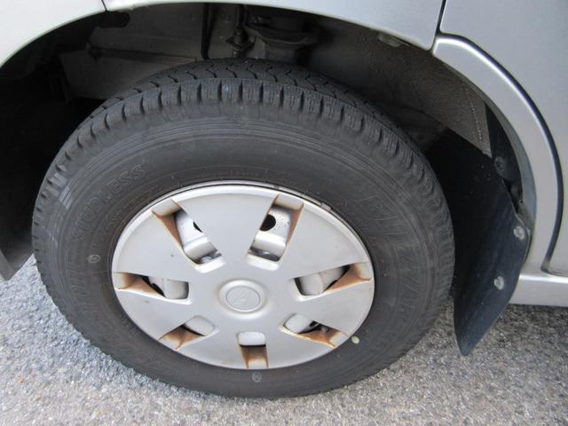 ハイゼットカーゴ クルーズ　クルーズ　ハイルーフ　４ＷＤ　オーバーヘッドコンソール　タイミングチェーン　純正ＣＤデッキ　ＥＴＣ車載器　エアコン　パワステ　Ｗエアバック　ＡＢＳ　キーレスエントリー　電格ミラー（17枚目）