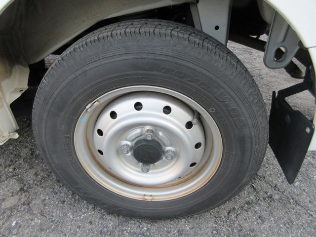 ジムニー ＦＩＳフリースタイルワールドカップリミテッド　ＦＩＳフリースタイルリミテッド　リフトアップ　オープンカントリーホワイトレター１８５／８５／１６４ＷＤ　ナビ　バックカメラエアコン　パワステ　パワーウィンドウ　　キーレス　シートヒーター（16枚目）