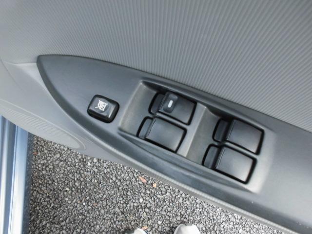 G ターボ 禁煙車 HDDナビ キセノン スマートキー オートエアコン オートライト シートヒーター エアロ 17インチアルミ ローダウン 革巻きステアリング ETC(22枚目)