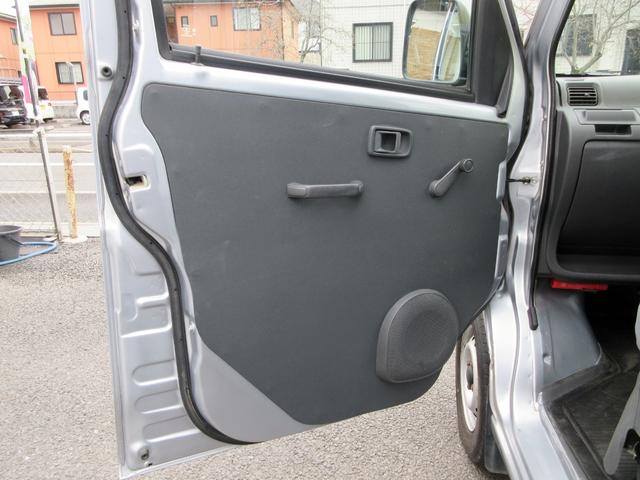 ハイゼットカーゴ スペシャル　販社限定者　ハイルーフ　ルーフキャリア　ＥＴＣ　プライバシーガラス　キーレス　ワンオーナー（31枚目）