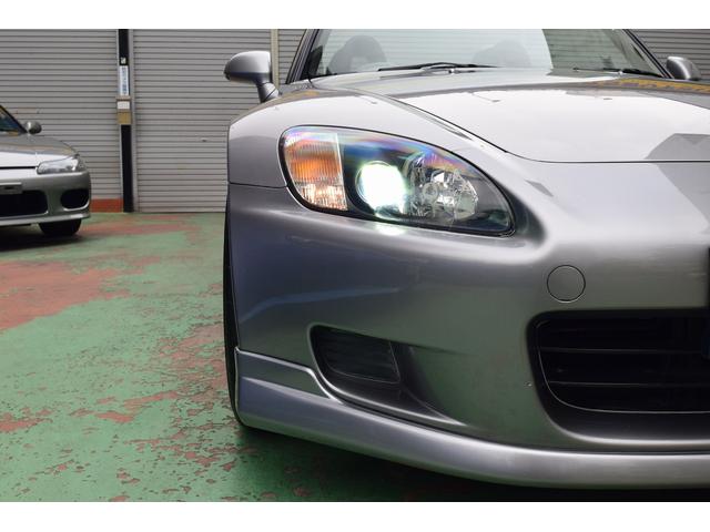 Ｓ２０００ タイプＶ　前期２．０　１１０型　ＶＧＳ　ハーフ革シート　ＨＩＤ　プッシュスタート　純正ＡＷ　電動オープン（41枚目）