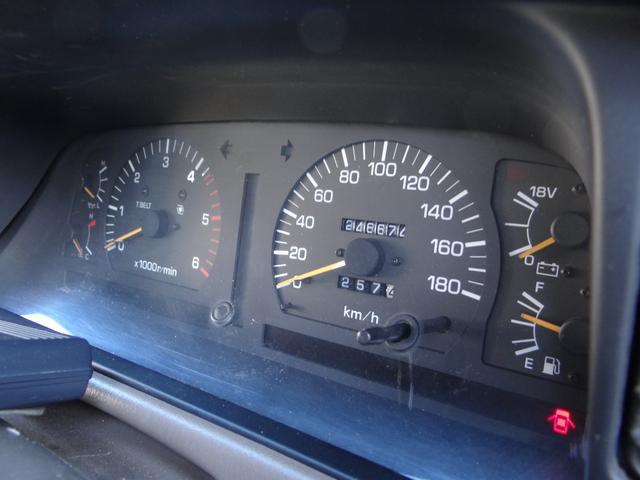ランドクルーザー８０ ＧＸ　１ＨＤ－Ｔ、ＧＸターボ、２４バルブターボ最終型、Ｆ５速、ＦＲデフロック、リヤゲート観音開き、シートヒーター、５インチＵＰ、シュノーケル、ナビテレビ、バックモニター、禁煙車、（45枚目）