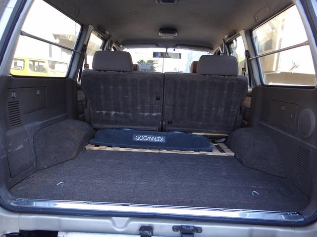 ランドクルーザー８０ ＧＸ　１ＨＤ－Ｔ、ＧＸターボ、２４バルブターボ最終型、Ｆ５速、ＦＲデフロック、リヤゲート観音開き、シートヒーター、５インチＵＰ、シュノーケル、ナビテレビ、バックモニター、禁煙車、（50枚目）