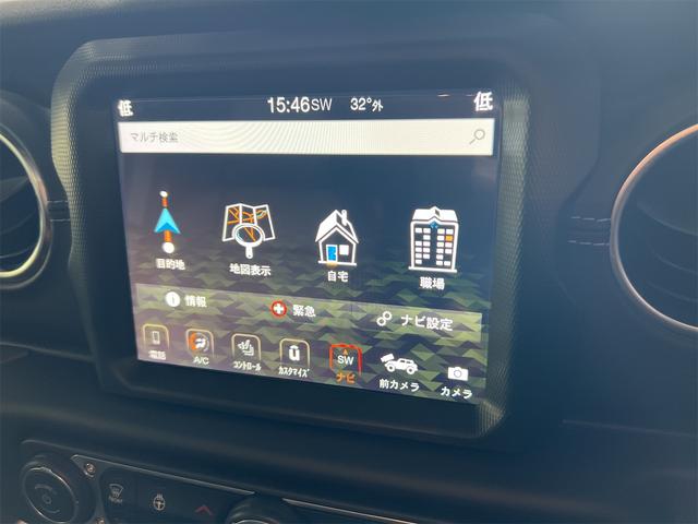 ジープ・ラングラーアンリミテッド サハラ　純正ＵコネクトナビＴＶＡｐｐｌｅ　ＣａｒＰｌａｙ対応サイドバックフロントカメラ黒革シートＪＥＰＰＥＳＥＮ１７アルミ３５インチタイヤラフカントリーリフトアップＧＯＲＨＩＮＯ製ルーフラックスマートキーＬＥ（28枚目）