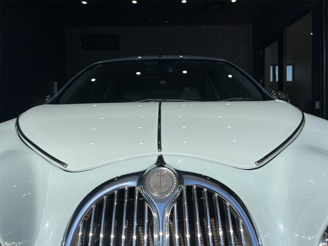 ビュート １２ＳＴプレミアム　ワンオーナー禁煙車光岡ベージュレザーシートクラシックインパネドアトリムセンターコンソールストラーダＳＤナビフルセグＴＶバックモニタードラレコＥＴＣトランクダンパーカラードホイール（7枚目）