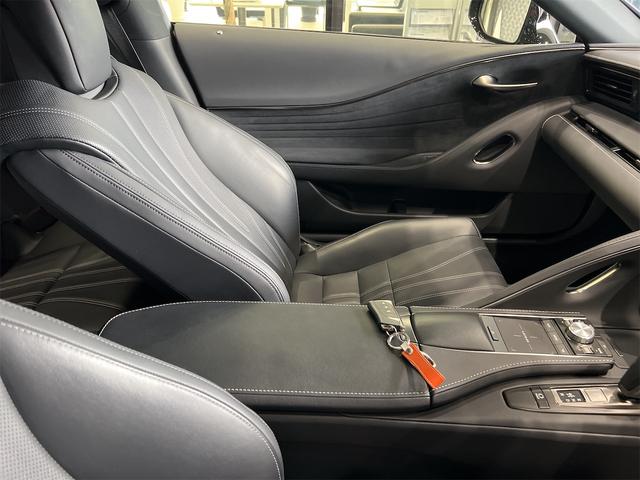 ＬＣ ＬＣ５００　Ｌパッケージ　ＴＲＤエアロキットトランクスポイラーマークレビンソンサウンドカラーＨＵＤ鍛造２１インチアルミホイールセミアリニン黒革パワーシート禁煙車ガラスルーフ（19枚目）