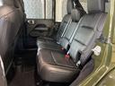 サハラ　純正ＵコネクトナビＴＶＡｐｐｌｅ　ＣａｒＰｌａｙ対応サイドバックフロントカメラ黒革シートＪＥＰＰＥＳＥＮ１７アルミ３５インチタイヤラフカントリーリフトアップＧＯＲＨＩＮＯ製ルーフラックスマートキーＬＥ（63枚目）