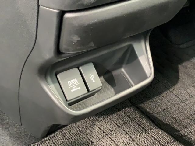 ハイブリッド・Gブラックスタイル Honda SENSING 新車保証 試乗禁煙車 ナビ Rカメラ CD DVD 音楽録音 Bluetooth TV 両側電動スライドドア LED シートヒーター クルコン スマートキー 横滑り防止装置(29枚目)