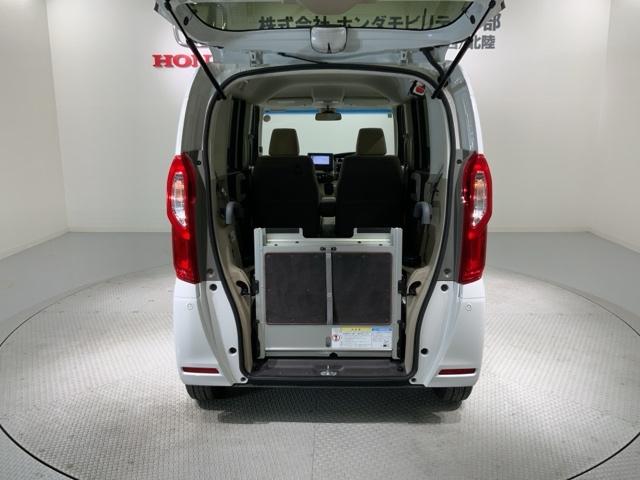 N-BOX G・スロープLホンダセンシング 福祉車両 最長5年保証 ナビ Rカメラ CD BTオーディオ サイド+カーテンエアバック LEDヘッド クルコン スマートキー 両側電動スライドドア ワンオーナー 禁煙 横滑り防止装置 ETC(19枚目)