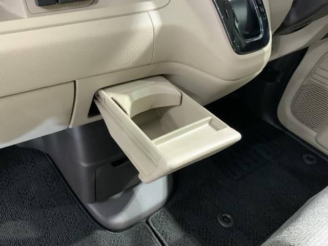 N-BOX G・スロープLホンダセンシング 福祉車両 最長5年保証 ナビ Rカメラ CD BTオーディオ サイド+カーテンエアバック LEDヘッド クルコン スマートキー 両側電動スライドドア ワンオーナー 禁煙 横滑り防止装置 ETC(31枚目)