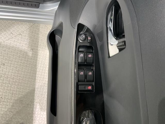 タント カスタムＲＳ　１年保証　純正ナビ　Ｒカメラ　ＣＤ　ＤＶＤ　ＢＴオーディオ　音楽録音　ＴＶ　アルミ　ＬＥＤヘッド　フォグ　スマートキー　ワンオーナー　禁煙　両側電動スライドドア　ＥＴＣ　ＡＢＳ　両席エアバック　ＥＴＣ（11枚目）