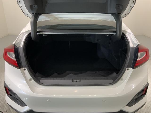 クラリティＰＨＥＶ ＥＸ　ホンダセンシング　最長５年保証　ナビ　Ｒカメラ　ＢＴオーディオ　ＴＶ　アルミ　ＬＥＤヘッド　シートヒーター　パワーシート　ワンオーナー　禁煙　障害物センサー　サイド＋カーテンエアバック　ＥＴＣ（18枚目）