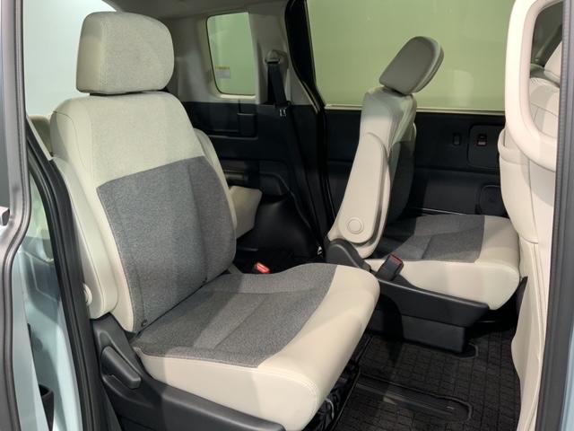 フリード エアー EX ホンダセンシング 新車保証継承 禁煙 当社デモカー ナビ BTオーディオ Rカメラ TV アルミ LEDヘッド シートヒ-タ- クルコン 両側電動スライドドア 障害物センサー スマートキー ETC(35枚目)