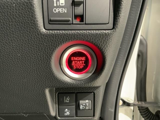 N-BOXカスタム L ホンダセンシング 最長5年保証 ナビ Rカメラ CD DVD BTオーディオ TV サイド+カーテンエアバック アルミ LEDヘッド シートヒーター クルコン 左側電動スライドドア ワンオーナー 禁煙(15枚目)