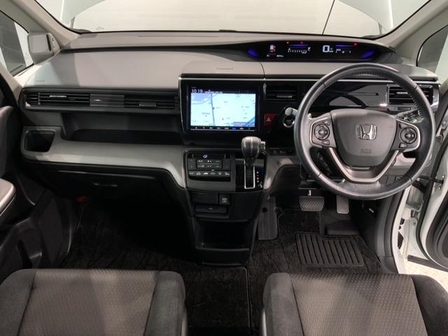 ステップワゴンスパーダ スパーダ ホンダセンシング 最長5年保証 ナビ Rカメラ CD DVD BTオーディオ TV 音楽録音 アルミ LEDヘッド フォグ クルコン スマートキー ドラレコ ワンオーナー 禁煙 両側電動スライドドア 横滑り防止装置(9枚目)