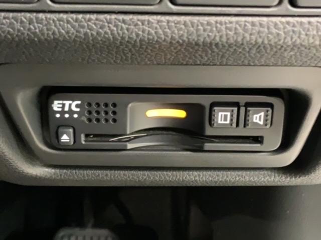 ステップワゴンスパーダ スパーダ ホンダセンシング 最長5年保証 ナビ Rカメラ CD DVD BTオーディオ TV 音楽録音 アルミ LEDヘッド フォグ クルコン スマートキー ドラレコ ワンオーナー 禁煙 両側電動スライドドア 横滑り防止装置(13枚目)