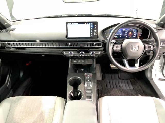 シビック e:HEV EX ホンダセンシング 最長5年保証 ナビ Rカメラ BTオーディオ TV アルミ サンルーフ シートヒーター パワーシート クルコン 障害物センサー サイド+カーテンエアバック スマートキー ETC(9枚目)