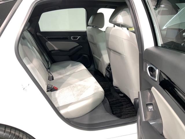 シビック e:HEV EX ホンダセンシング 最長5年保証 ナビ Rカメラ BTオーディオ TV アルミ サンルーフ シートヒーター パワーシート クルコン 障害物センサー サイド+カーテンエアバック スマートキー ETC(18枚目)