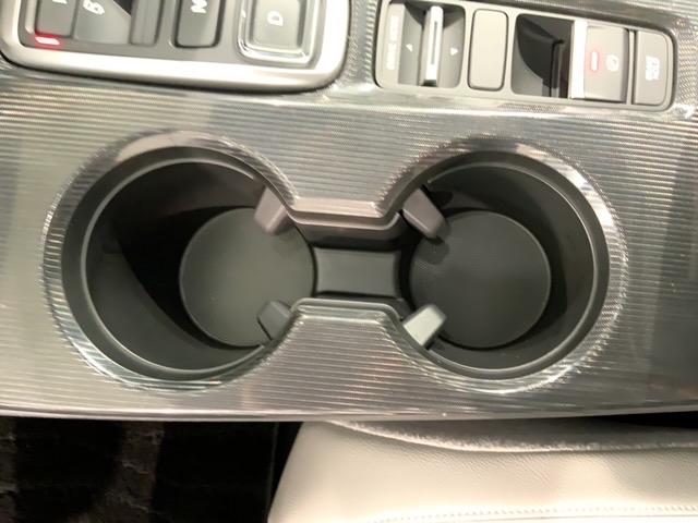 シビック e:HEV EX ホンダセンシング 最長5年保証 ナビ Rカメラ BTオーディオ TV アルミ サンルーフ シートヒーター パワーシート クルコン 障害物センサー サイド+カーテンエアバック スマートキー ETC(28枚目)