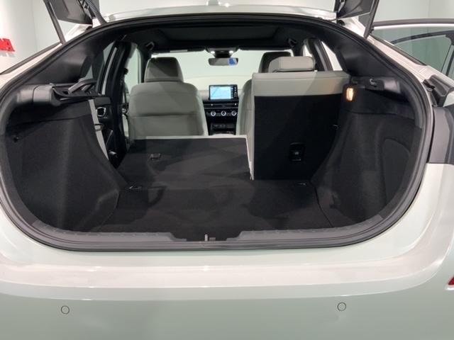 シビック e:HEV EX ホンダセンシング 最長5年保証 ナビ Rカメラ BTオーディオ TV アルミ サンルーフ シートヒーター パワーシート クルコン 障害物センサー サイド+カーテンエアバック スマートキー ETC(37枚目)