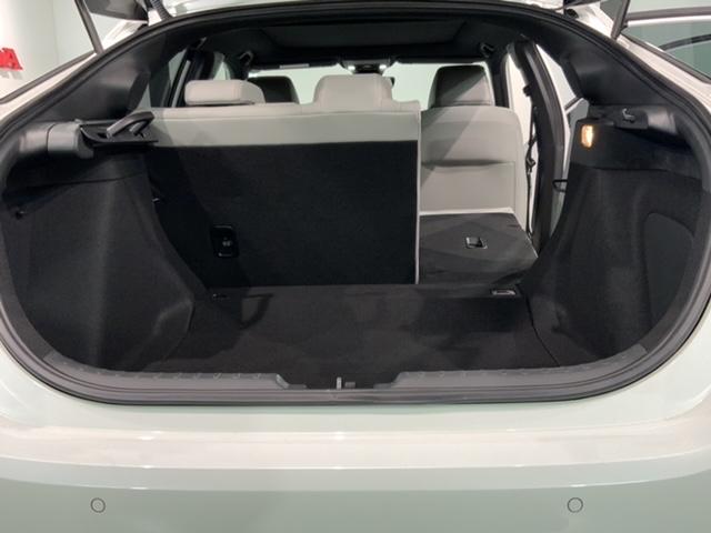 シビック e:HEV EX ホンダセンシング 最長5年保証 ナビ Rカメラ BTオーディオ TV アルミ サンルーフ シートヒーター パワーシート クルコン 障害物センサー サイド+カーテンエアバック スマートキー ETC(38枚目)