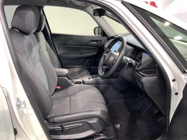 フィット e:HEVホームブラックスタイル H SENSING 新車保証 試乗車 ワンオ-ナ- ナビVXU-245FTi TV Rカメラ CD録音 BTオ-ディオ DVD ETC LEDライト VSA クルコン アルミ スマ-トキ- スペアキ-(17枚目)