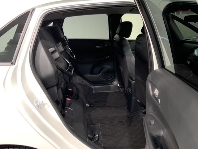 フィット e:HEVホームブラックスタイル H SENSING 新車保証 試乗車 ワンオ-ナ- ナビVXU-245FTi TV Rカメラ CD録音 BTオ-ディオ DVD ETC LEDライト VSA クルコン アルミ スマ-トキ- スペアキ-(35枚目)
