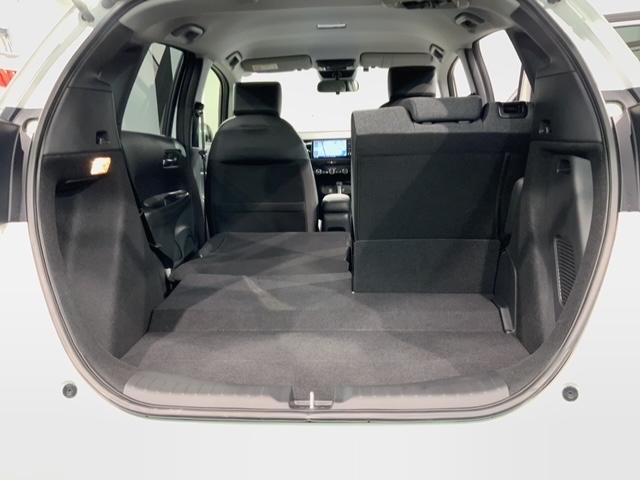 フィット e:HEVホームブラックスタイル H SENSING 新車保証 試乗車 ワンオ-ナ- ナビVXU-245FTi TV Rカメラ CD録音 BTオ-ディオ DVD ETC LEDライト VSA クルコン アルミ スマ-トキ- スペアキ-(39枚目)