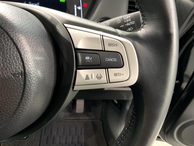 フィット e:HEVホーム ホンダセンシング 新車保証継承 禁煙 当社デモカー ナビ Rカメラ CD DVD BTオーディオ TV サイド+カーテンエアバック LEDヘッド クルコン 障害物センサー スマートキー ETC(11枚目)