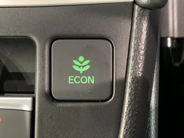 フィット e:HEVホーム ホンダセンシング 新車保証継承 禁煙 当社デモカー ナビ Rカメラ CD DVD BTオーディオ TV サイド+カーテンエアバック LEDヘッド クルコン 障害物センサー スマートキー ETC(15枚目)