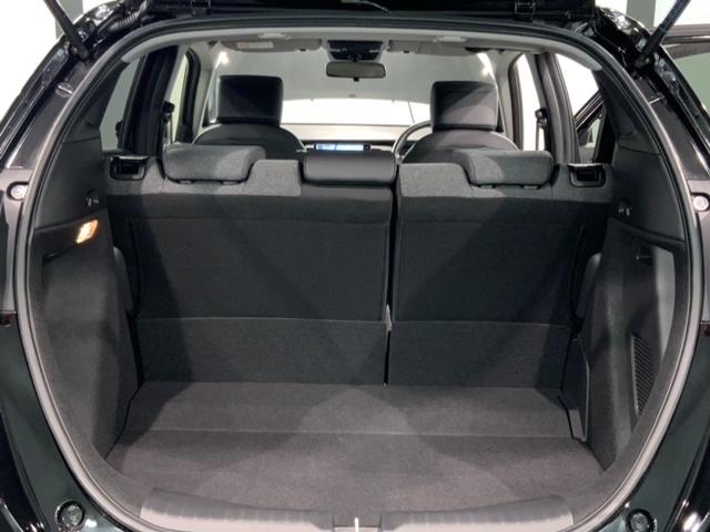 フィット e:HEVホーム ホンダセンシング 新車保証継承 禁煙 当社デモカー ナビ Rカメラ CD DVD BTオーディオ TV サイド+カーテンエアバック LEDヘッド クルコン 障害物センサー スマートキー ETC(36枚目)