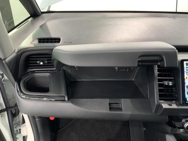 フィット e:HEV RS ホンダセンシング 新車保証継承 禁煙 当社デモカー ナビ Rカメラ CD DVD BTオーディオ 音楽録音 TV アルミ LEDヘッド クルコン 横滑り防止装置障害物センサー スマートキー ETC(26枚目)