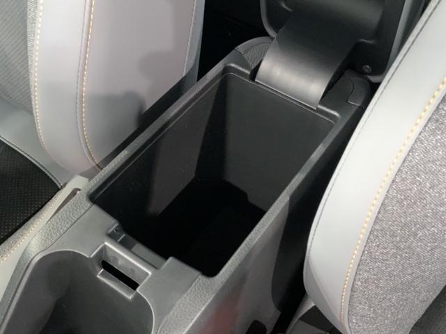 フィット e:HEV RS ホンダセンシング 新車保証継承 禁煙 当社デモカー ナビ Rカメラ CD DVD BTオーディオ 音楽録音 TV アルミ LEDヘッド クルコン 横滑り防止装置障害物センサー スマートキー ETC(31枚目)