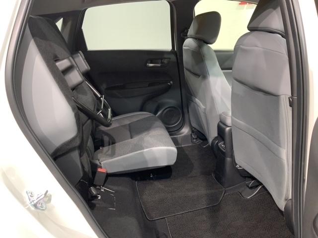 フィット e:HEV RS ホンダセンシング 新車保証継承 禁煙 当社デモカー ナビ Rカメラ CD DVD BTオーディオ 音楽録音 TV アルミ LEDヘッド クルコン 横滑り防止装置障害物センサー スマートキー ETC(35枚目)