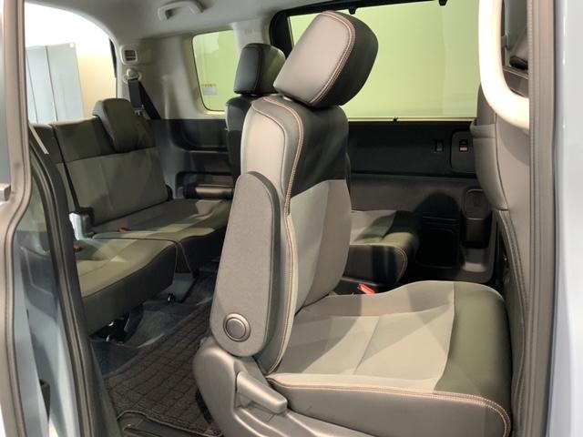 フリード クロスター ホンダセンシング 新車保証継承 禁煙 当社デモカー ナビ BTオーディオ TV サイド+カーテンエアバック アルミ LEDヘッド フォグ シートヒーター クルコン 障害物センサー 両側電動スライドドア(34枚目)