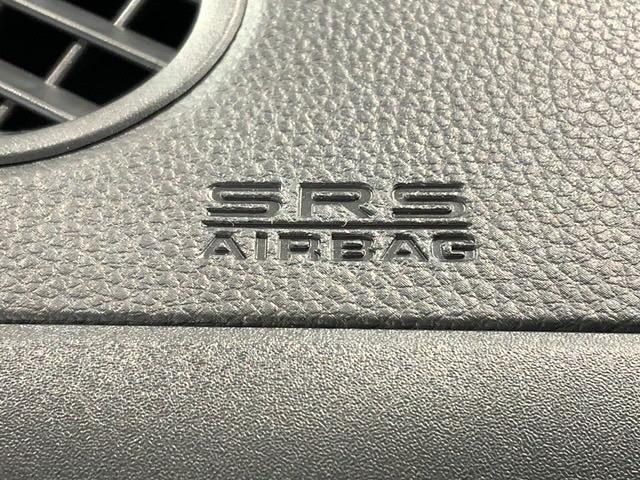 ヴェゼル ｅ：ＨＥＶ　Ｚ　ホンダセンシング　最長５年保証　ナビ　Ｒカメラ　ＣＤ　ＤＶＤ　ＢＴオーディオ　ＴＶ　音楽録音　アルミ　ＬＥＤヘッド　シートヒーター　パワーテールゲート　クルコン　横滑り防止装置　ワンオーナー　禁煙（23枚目）