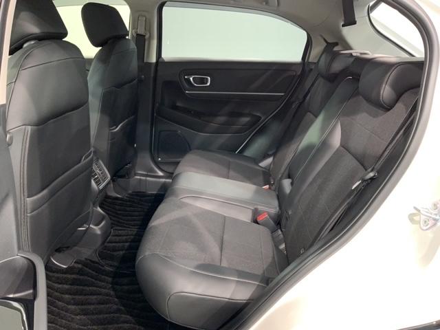 ヴェゼル ｅ：ＨＥＶ　Ｚ　ホンダセンシング　最長５年保証　ナビ　Ｒカメラ　ＣＤ　ＤＶＤ　ＢＴオーディオ　ＴＶ　音楽録音　アルミ　ＬＥＤヘッド　シートヒーター　パワーテールゲート　クルコン　横滑り防止装置　ワンオーナー　禁煙（31枚目）