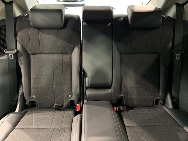 ヴェゼル ｅ：ＨＥＶ　Ｚ　ホンダセンシング　最長５年保証　ナビ　Ｒカメラ　ＣＤ　ＤＶＤ　ＢＴオーディオ　ＴＶ　音楽録音　アルミ　ＬＥＤヘッド　シートヒーター　パワーテールゲート　クルコン　横滑り防止装置　ワンオーナー　禁煙（32枚目）