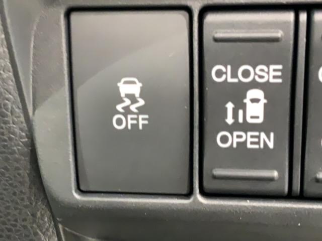 フリード エアー EX ホンダセンシング 新車保証継承 禁煙 当社デモカー ナビ Rカメラ BTオーディオ TV サイド+カーテンエアバック アルミ LEDヘッド シートヒーター クルコン 障害物センサー 両側電動ドア(14枚目)