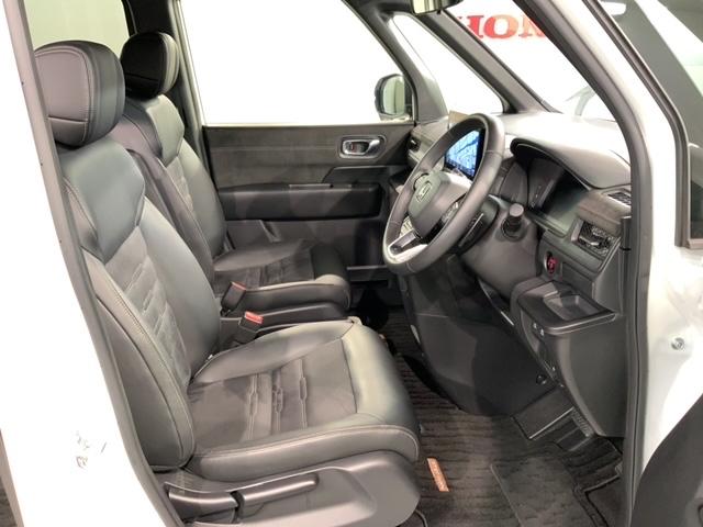 ステップワゴン e:HEVスパーダ プレミアムライン ホンダセンシング 新車保証継承 禁煙 当社デモカー ナビ マルチビュカメラ CD DVD BTオーディオ TV アルミ LEDヘッド フォグ シートヒーター パワーシート クルコン 障害物センサー(17枚目)