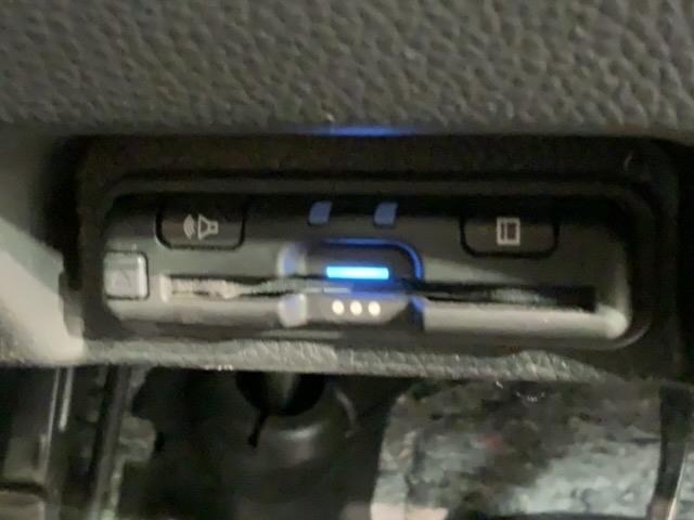 N-VAN+スタイル ファン ホンダセンシング Rカメラ CD BTオーディオ TV LEDヘッド オートライト フォグ クルコン スマートキー イモビライザー ドラレコ 横滑り防止装置 ワンオーナー 両側スライドドア ETC(11枚目)