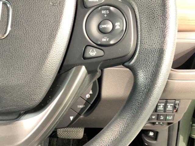 フリード＋ Ｇ・ホンダセンシング　最長５年保証　ナビ　Ｒカメラ　ＣＤ　ＤＶＤ　ＢＴオーディオ　ＴＶ　音楽録音　ＬＥＤヘッド　シートヒ－タ－　クルコン　横滑り防止装置　ワンオーナー　禁煙　両側電動スライドドア　ＥＴＣ　スマートキー（11枚目）