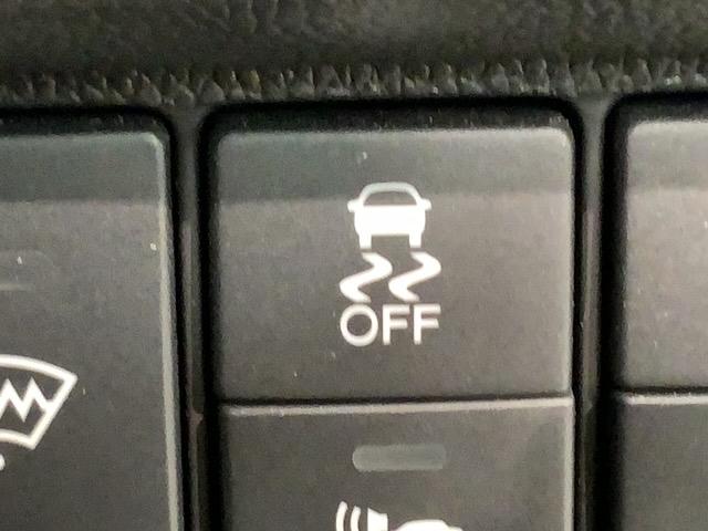 フィットハイブリッド Ｓ　ホンダセンシング　最長５年保証　ナビ　Ｒカメラ　ＣＤ　ＤＶＤ　ＢＴオーディオ　ＴＶ　音楽録音　サイド＋カーテンエアバック　アルミ　ＬＥＤヘッド　フォグ　クルコン　スマートキー　横滑り防止装置　ワンオーナー　禁煙　ＥＴＣ（12枚目）