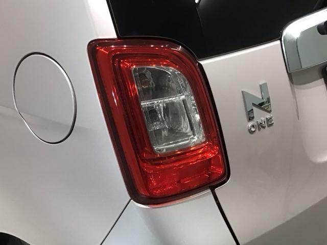 N-ONE G・Lパッケージ 保証付 CDチューナー HID オートライト スマートキー イモビライザー ドラレコ 横滑り防止装置 禁煙 ABS 両席エアバック カーテンエアバック オートエアコン ETC(45枚目)