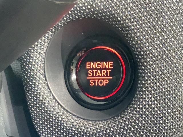 フリード エアー　ＥＸ　ホンダセンシング　新車保証継承　禁煙　当社デモカー　ナビ　Ｒカメラ　ＢＴオーディオ　サイド＋カーテンエアバック　アルミ　ＬＥＤヘッド　シートヒ－タ－　クルコン　スマートキー　障害物センサー　ＥＴＣ（14枚目）