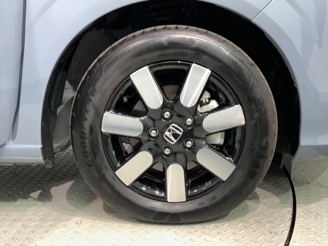 フリード エアー　ＥＸ　ホンダセンシング　新車保証継承　禁煙　当社デモカー　ナビ　Ｒカメラ　ＢＴオーディオ　サイド＋カーテンエアバック　アルミ　ＬＥＤヘッド　シートヒ－タ－　クルコン　スマートキー　障害物センサー　ＥＴＣ（15枚目）