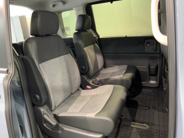 フリード エアー　ＥＸ　ホンダセンシング　新車保証継承　禁煙　当社デモカー　ナビ　Ｒカメラ　ＢＴオーディオ　サイド＋カーテンエアバック　アルミ　ＬＥＤヘッド　シートヒ－タ－　クルコン　スマートキー　障害物センサー　ＥＴＣ（18枚目）