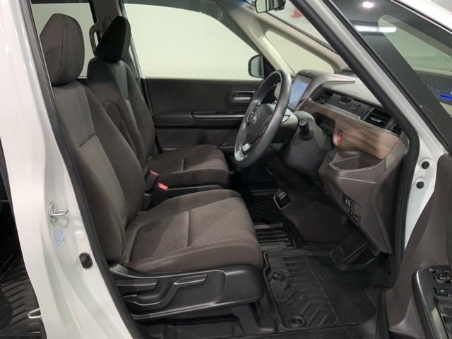 フリード Ｇ・ホンダセンシング　最長５年保証　ナビ　Ｒ席モニター　Ｒカメラ　ＣＤ　ＤＶＤ　ＢＴオーディオ　音楽録音　ＴＶ　ＬＥＤヘッド　シートヒ－タ－　クルコン　ドラレコ　ワンオーナー　禁煙　両側電動スライドドア　スマートキー（17枚目）