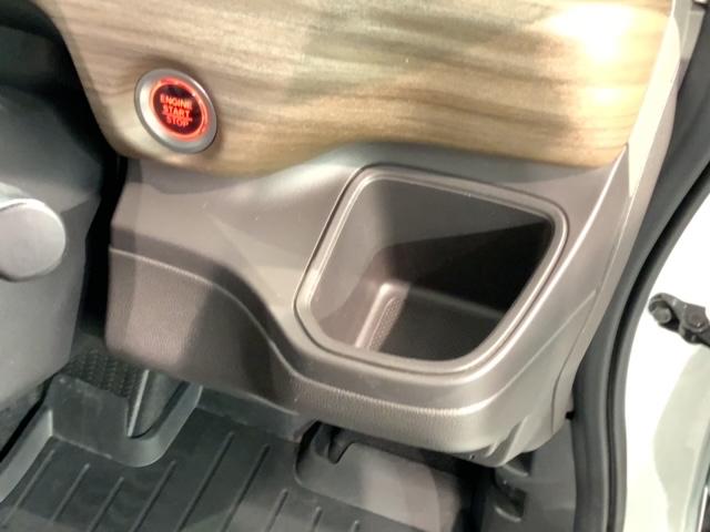 フリード Ｇ・ホンダセンシング　最長５年保証　ナビ　Ｒ席モニター　Ｒカメラ　ＣＤ　ＤＶＤ　ＢＴオーディオ　音楽録音　ＴＶ　ＬＥＤヘッド　シートヒ－タ－　クルコン　ドラレコ　ワンオーナー　禁煙　両側電動スライドドア　スマートキー（29枚目）